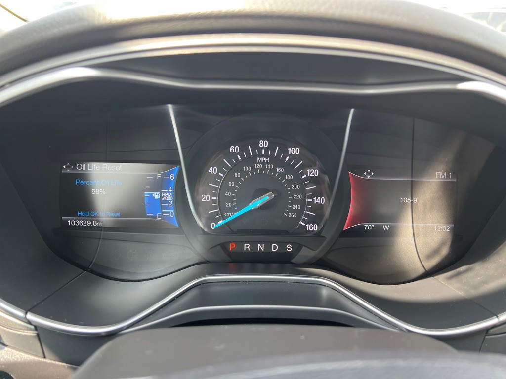 2016 Ford Fusion Image 17