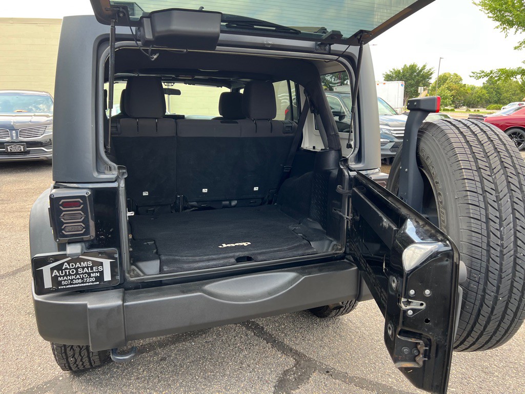 2015 Jeep Wrangler Unlimited Image 7