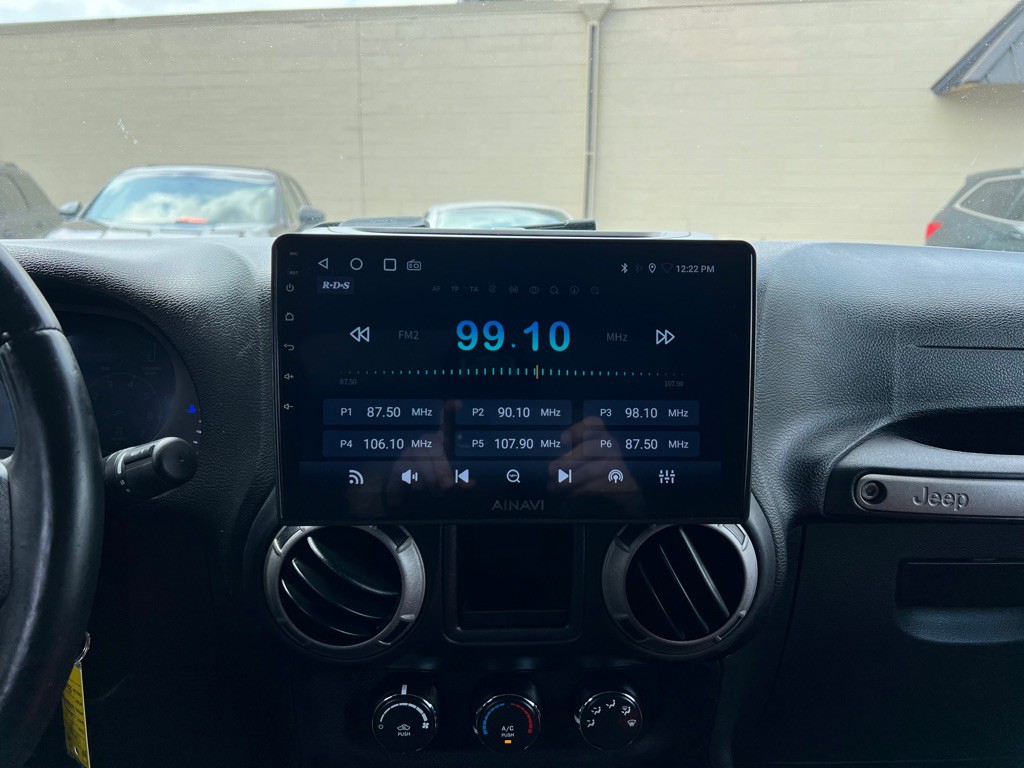 2015 Jeep Wrangler Unlimited Image 20