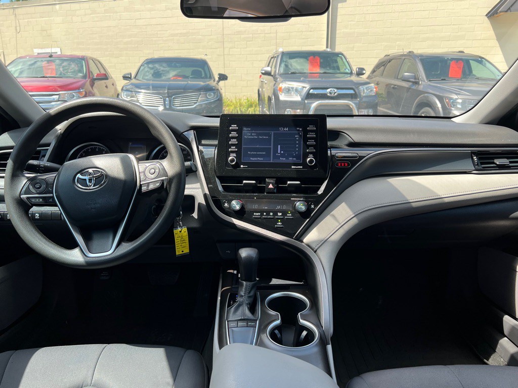 2023 Toyota Camry Image 10