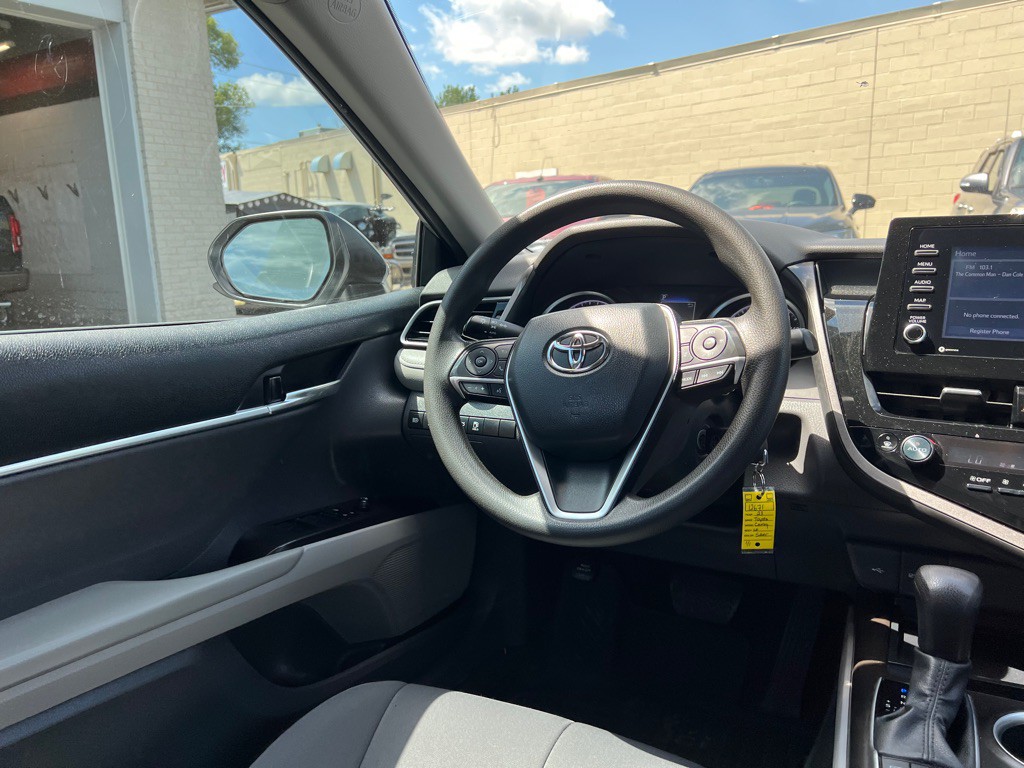 2023 Toyota Camry Image 11