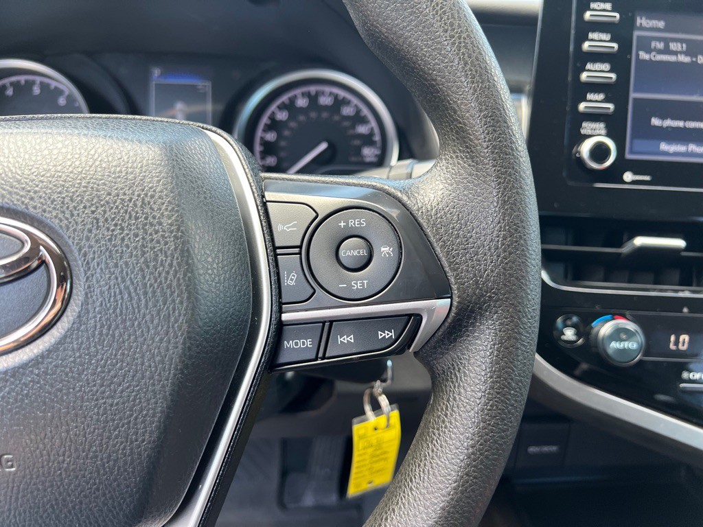 2023 Toyota Camry Image 18