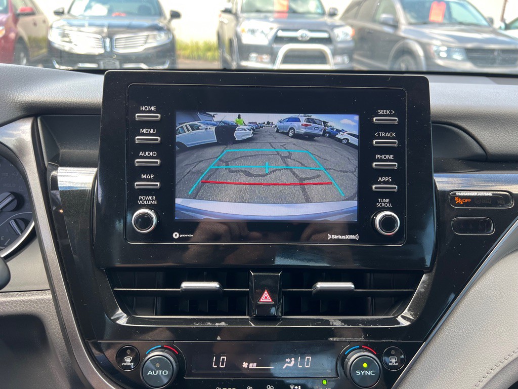 2023 Toyota Camry Image 21