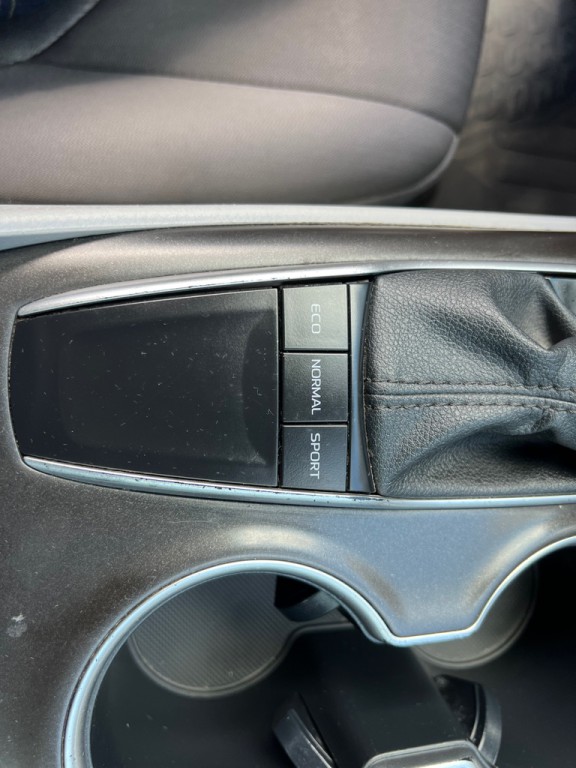 2023 Toyota Camry Image 22