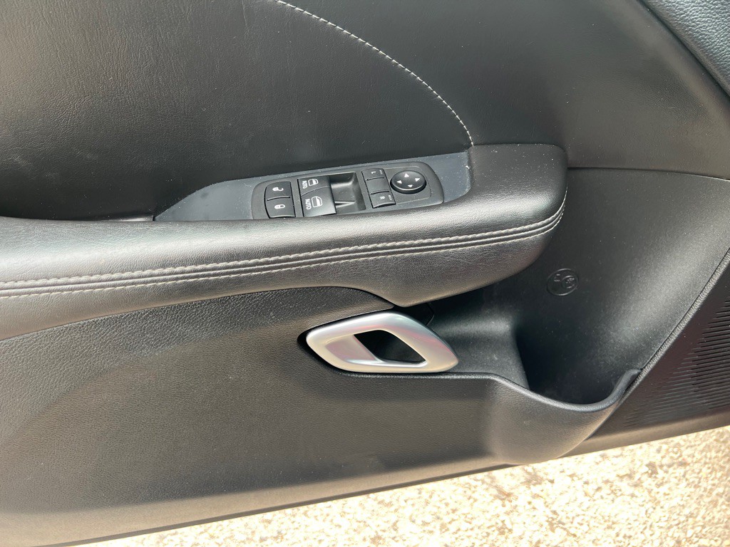 2018 Dodge Challenger Image 7