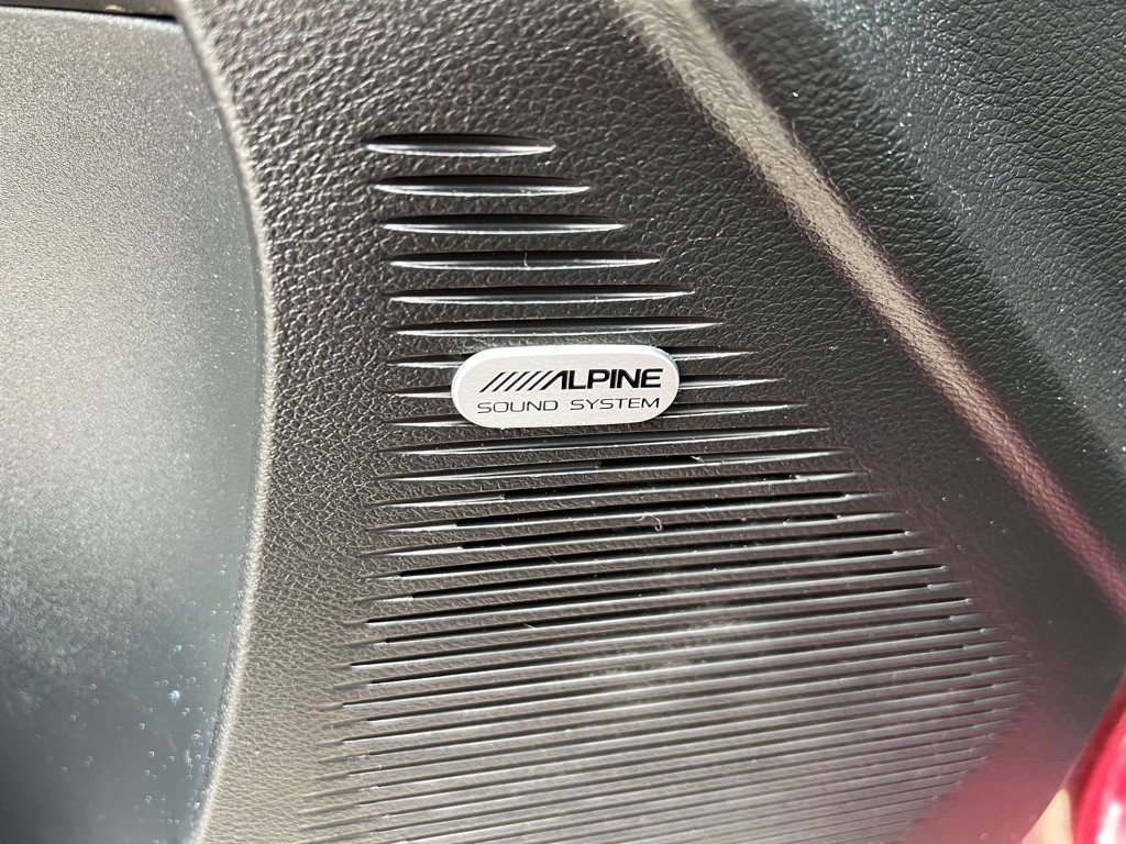 2018 Dodge Challenger Image 8