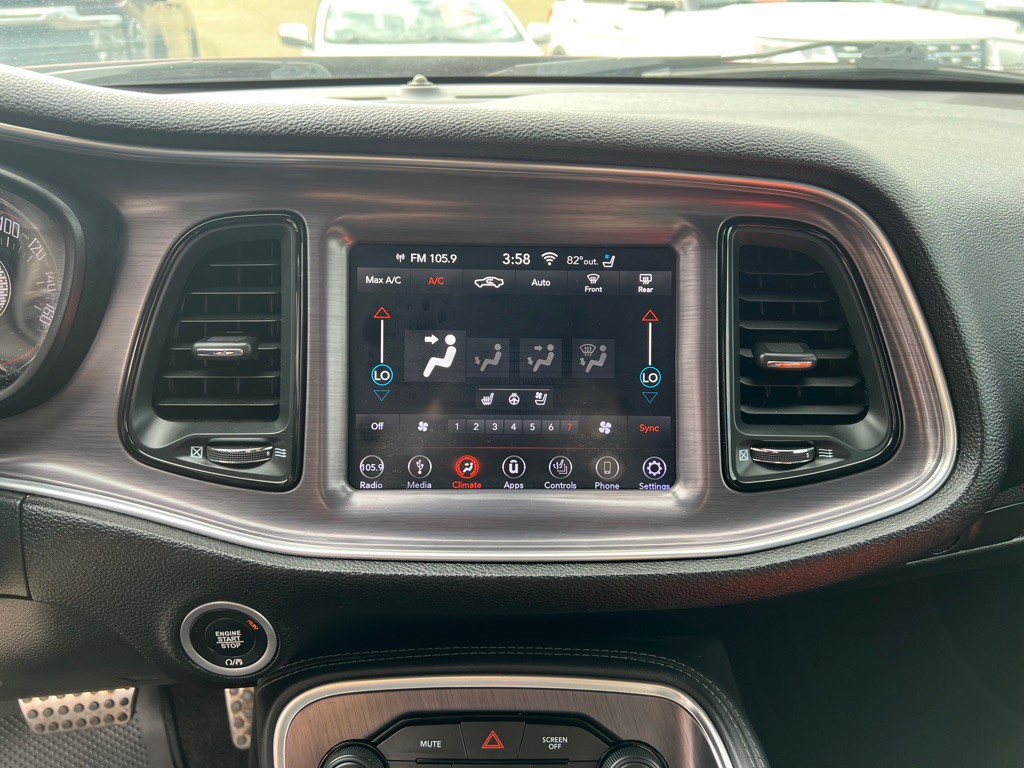 2018 Dodge Challenger Image 14