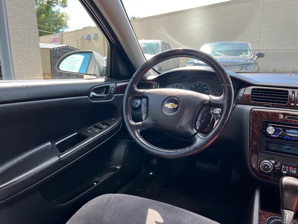 2013 Chevrolet Impala Image 11