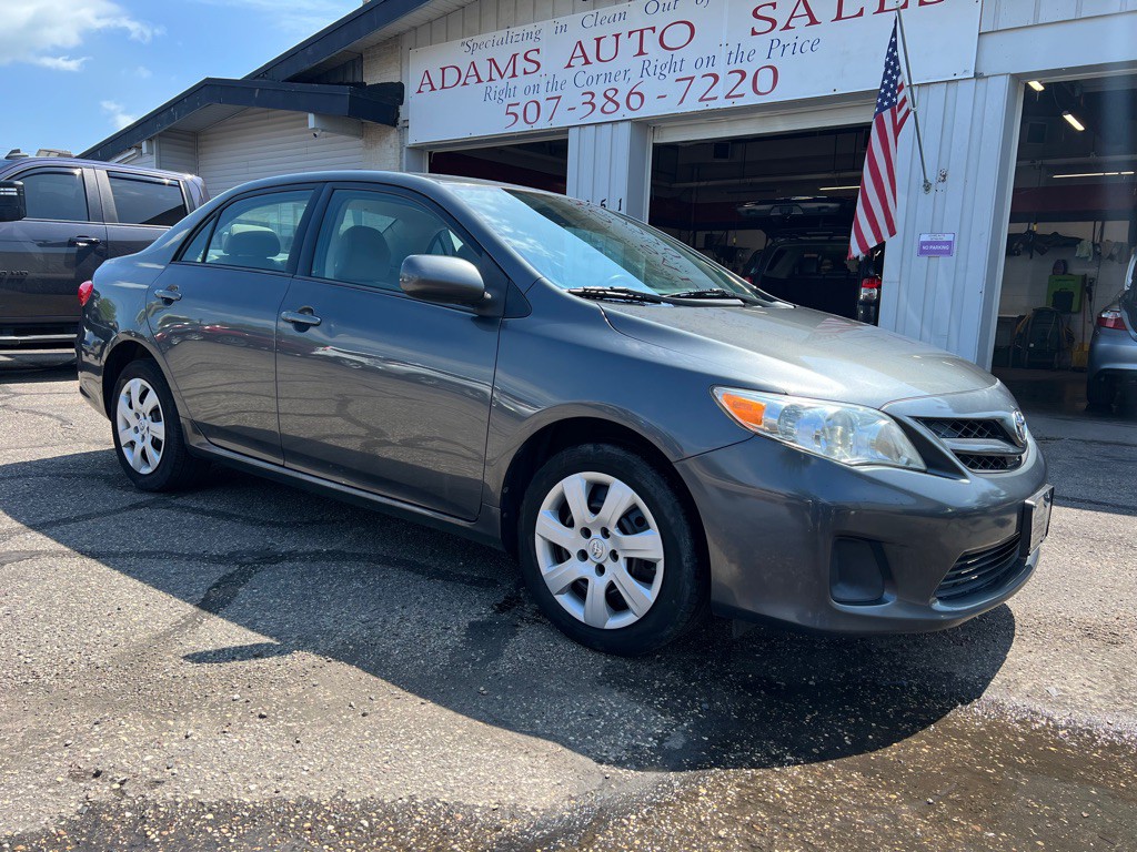 2012 Toyota Corolla Image 1