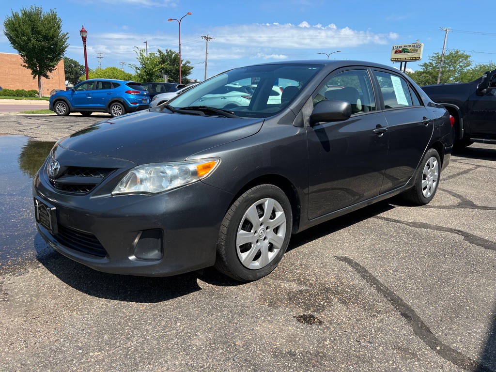 2012 Toyota Corolla Image 4