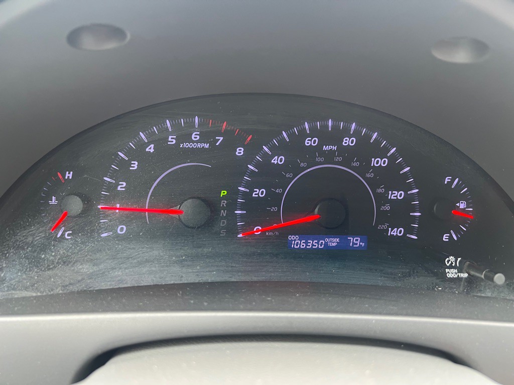 2011 Toyota Camry Image 16