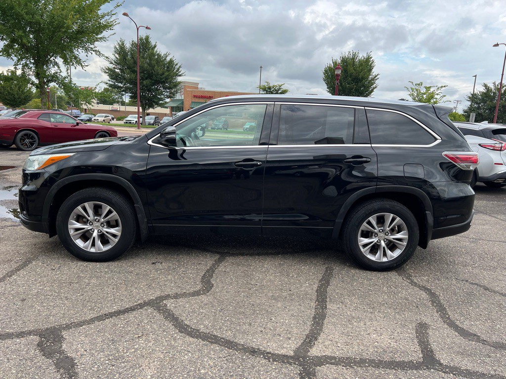 2015 Toyota Highlander Image 5
