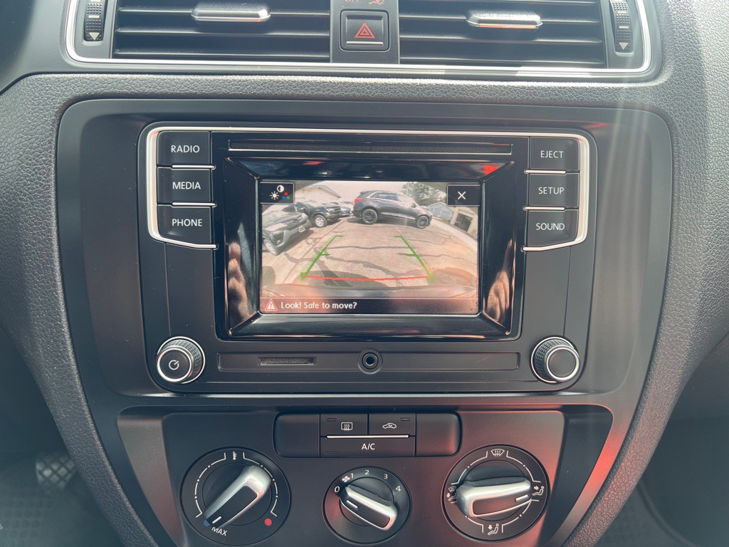 2017 Volkswagen Jetta Image 20