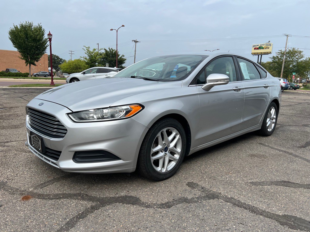 2016 Ford Fusion Image 4