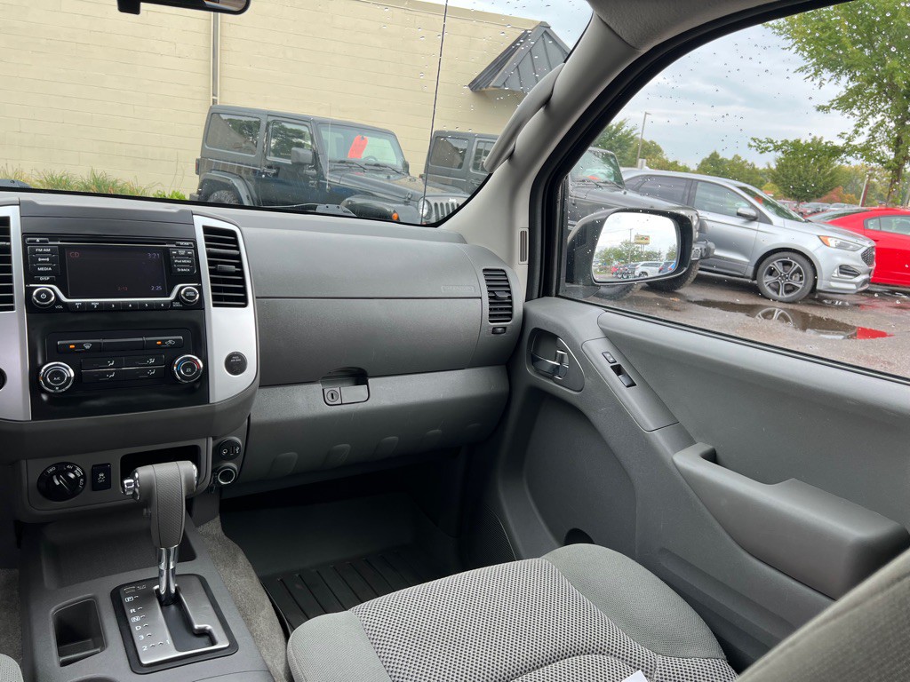 2018 Nissan Frontier Image 10