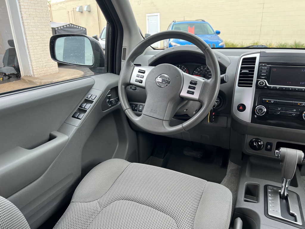 2018 Nissan Frontier Image 12