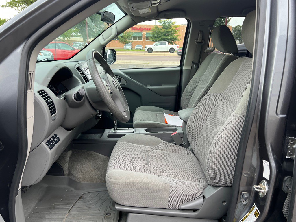 2018 Nissan Frontier Image 15