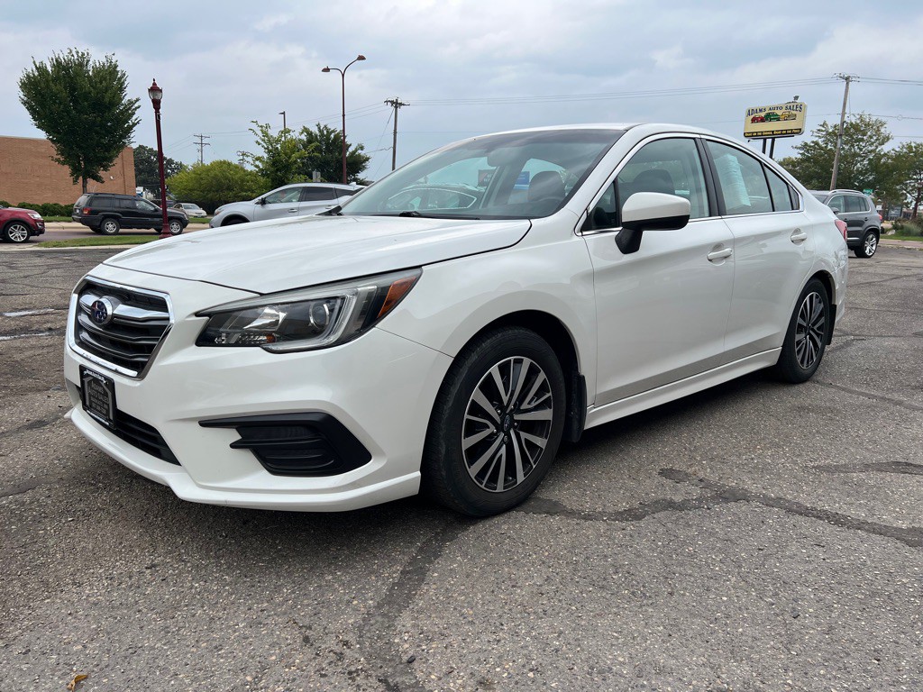 2018 Subaru Legacy Image 4