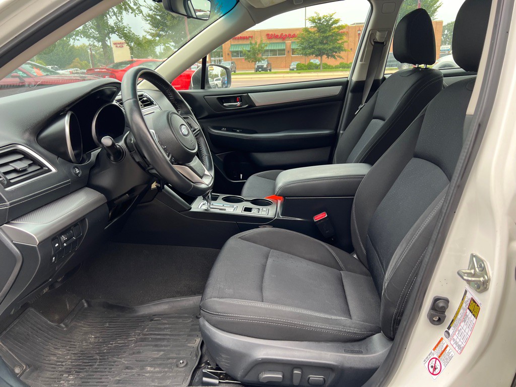 2018 Subaru Legacy Image 14