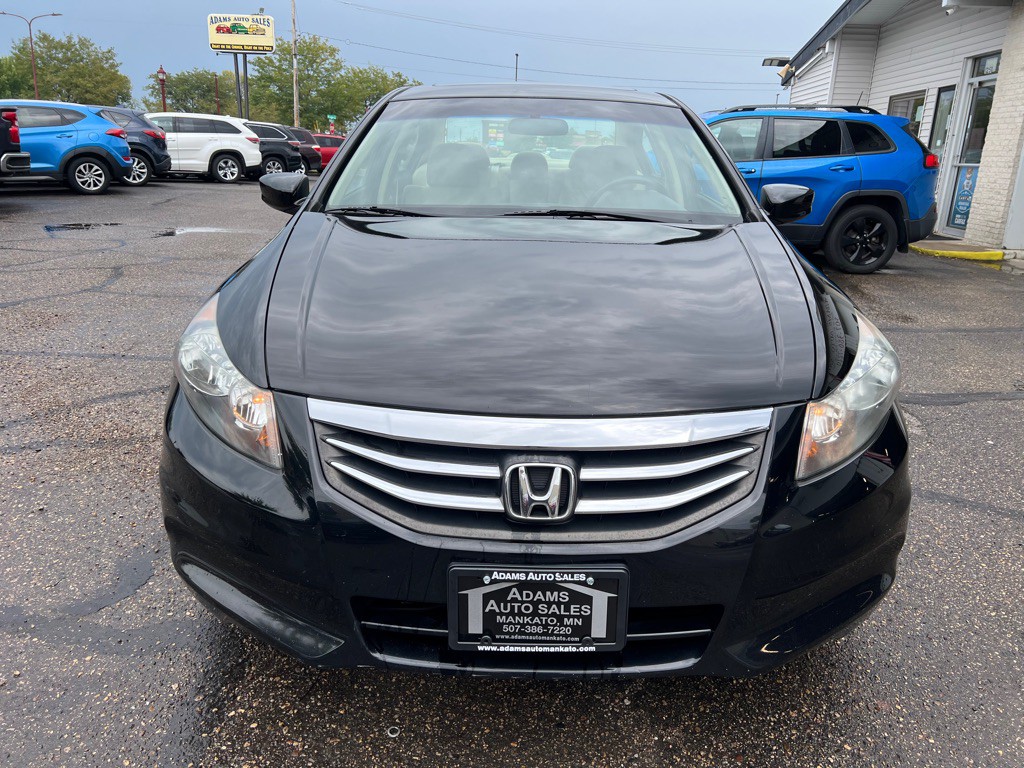 2011 Honda Accord Image 3