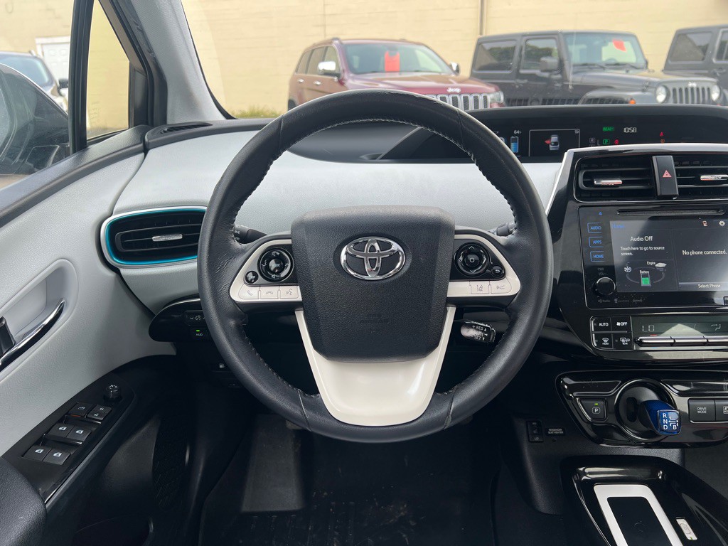 2016 Toyota Prius Image 18