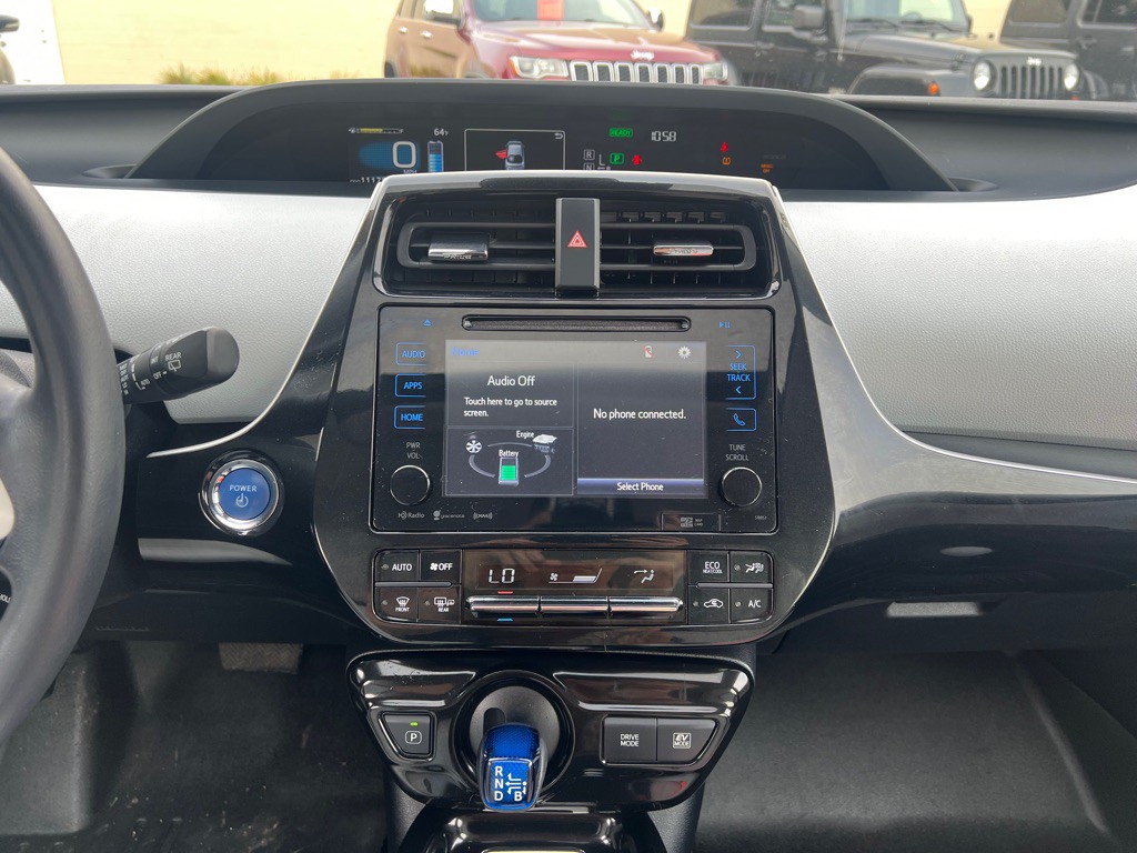 2016 Toyota Prius Image 19