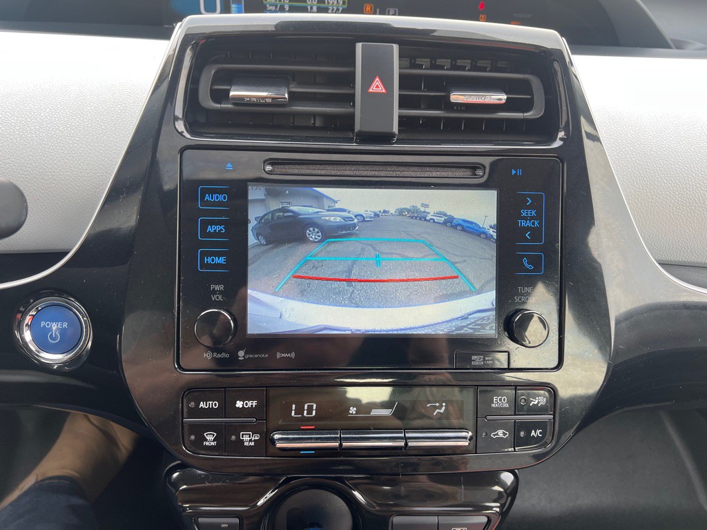 2016 Toyota Prius Image 20