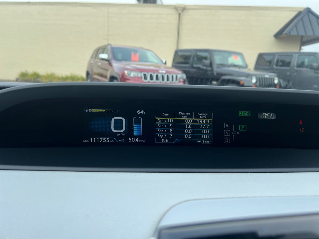 2016 Toyota Prius Image 21