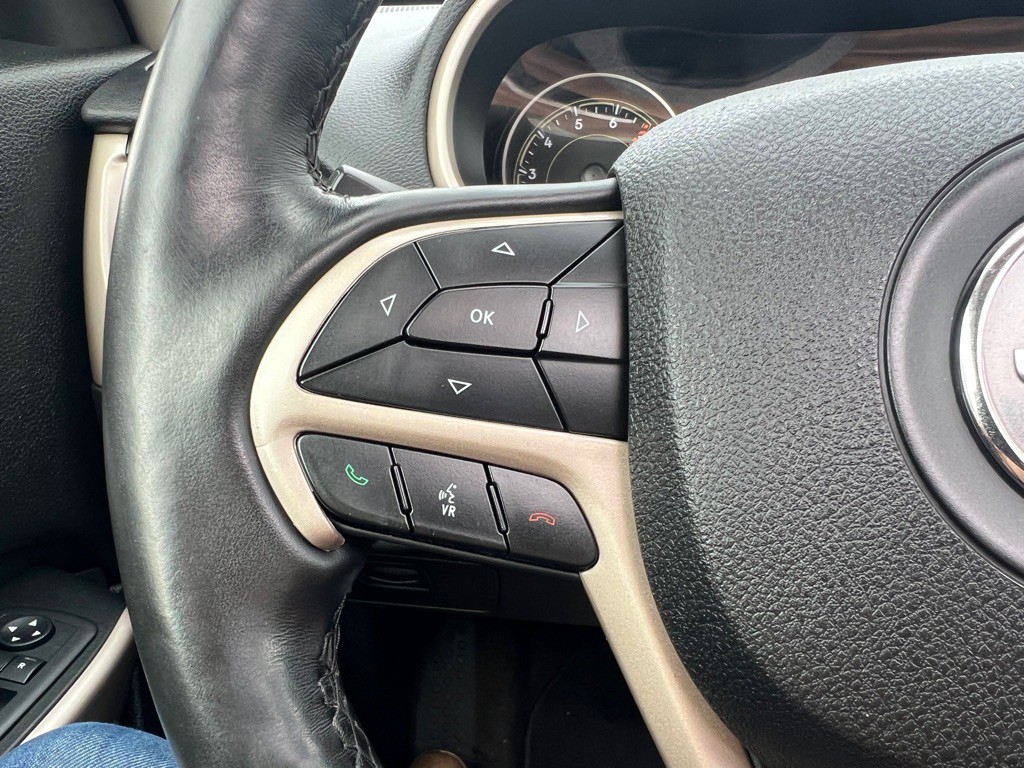 2018 Jeep Cherokee Image 20
