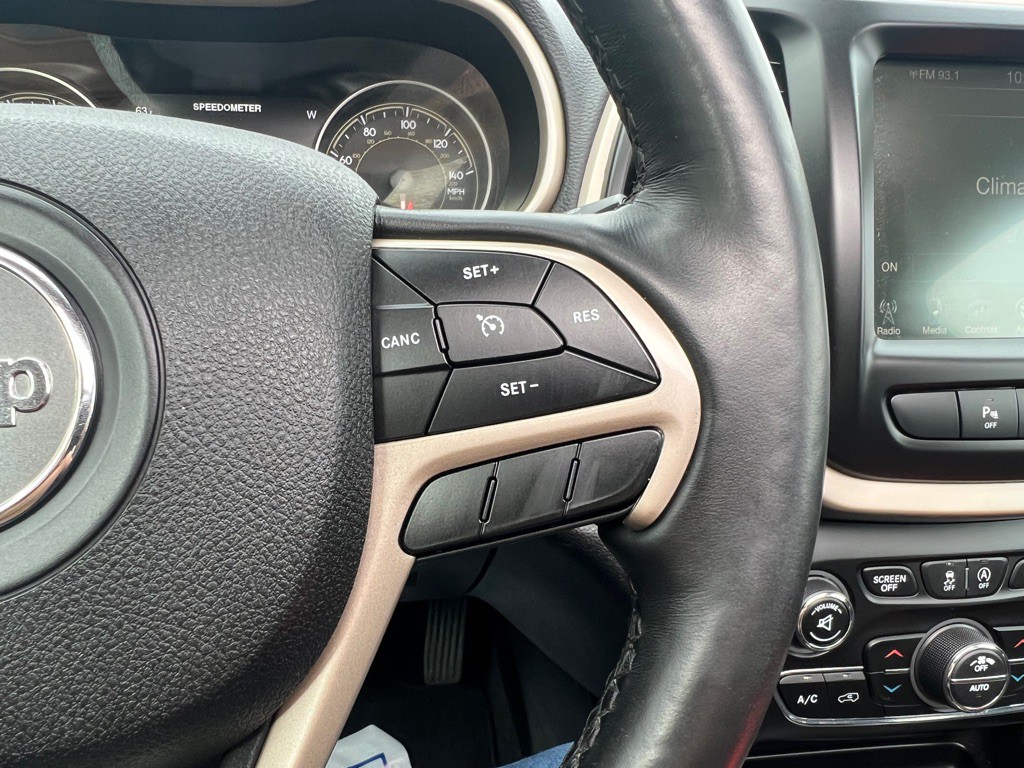 2018 Jeep Cherokee Image 21