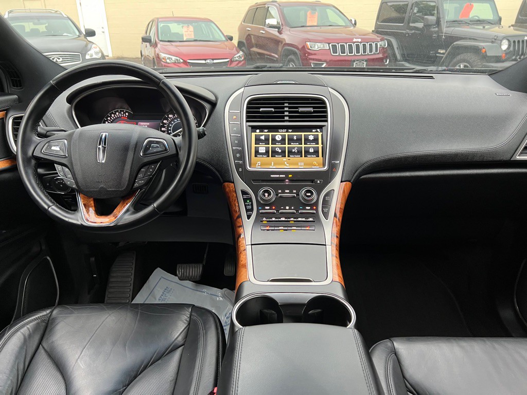 2016 Lincoln MKX Image 11
