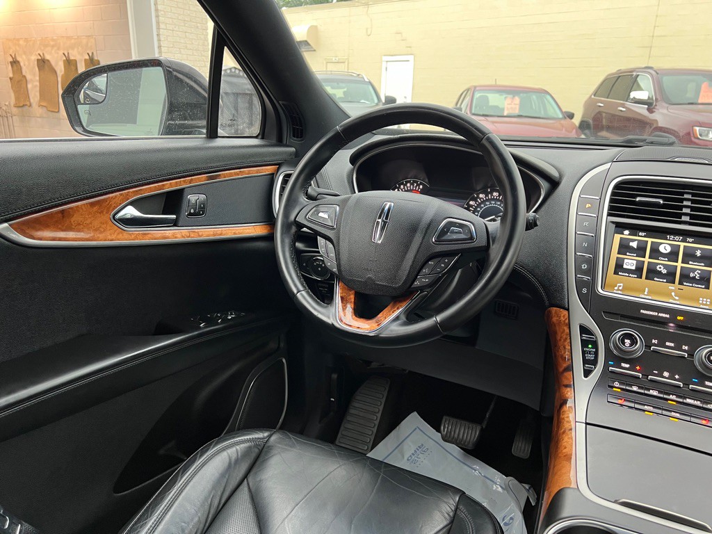 2016 Lincoln MKX Image 12