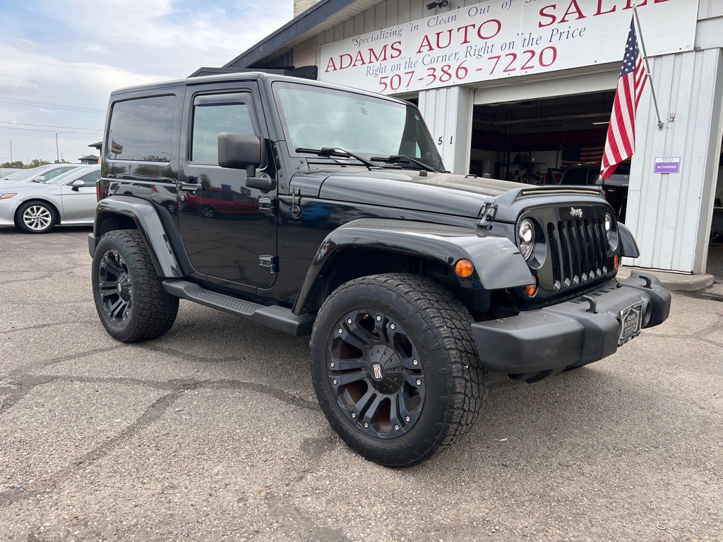 2012 Jeep Wrangler Image 1