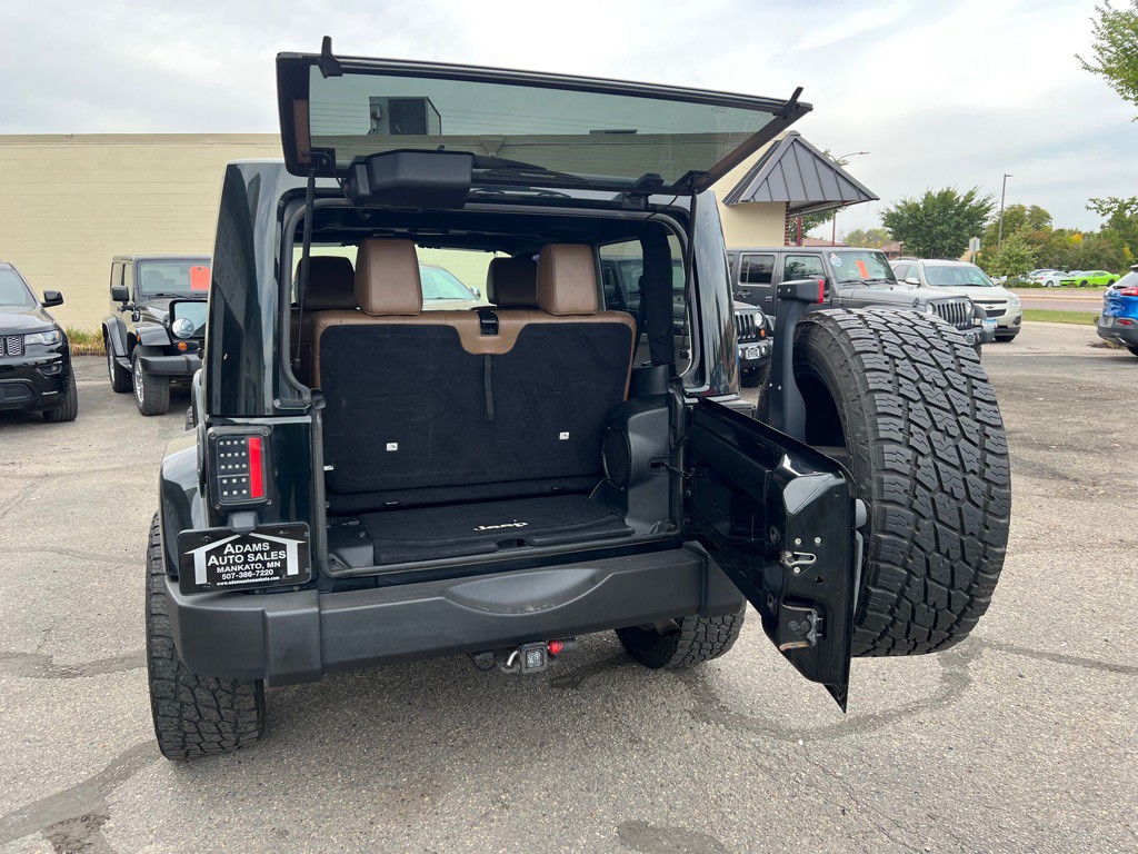 2012 Jeep Wrangler Image 7