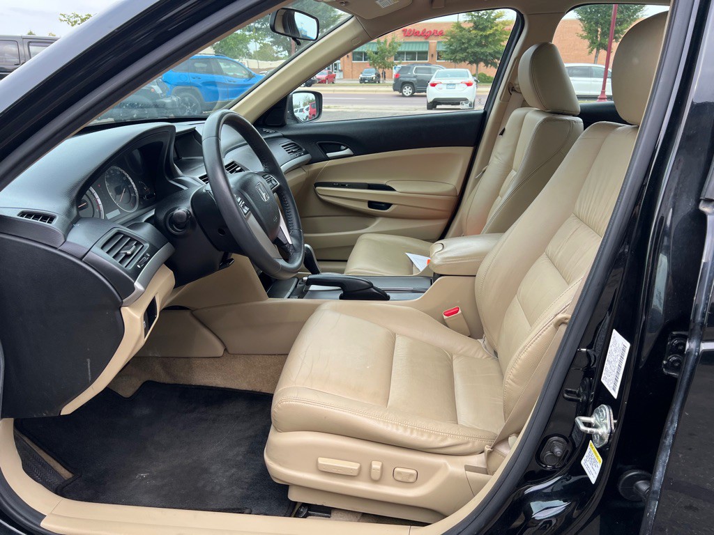 2012 Honda Accord Image 14