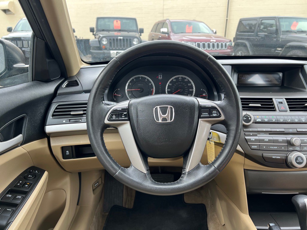 2012 Honda Accord Image 16