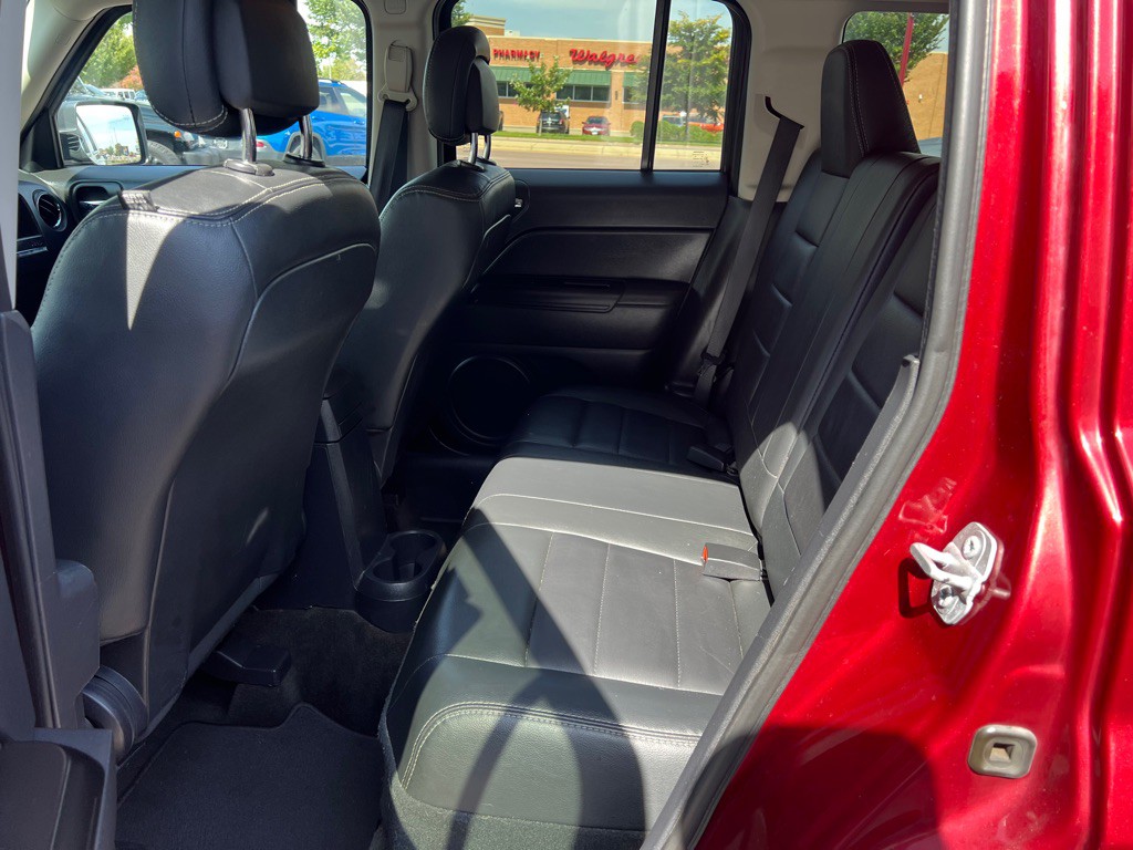 2017 Jeep Patriot Image 9