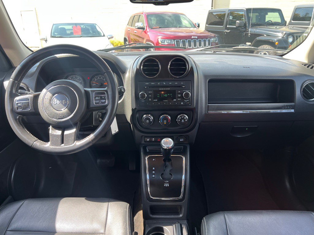 2017 Jeep Patriot Image 11