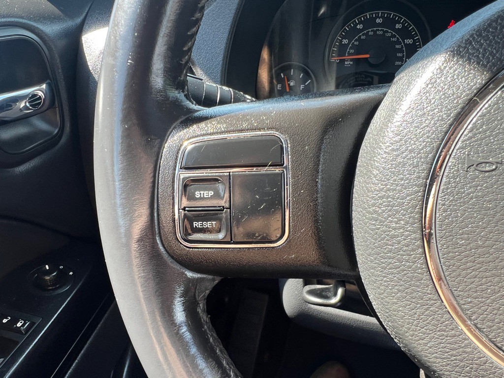 2017 Jeep Patriot Image 18
