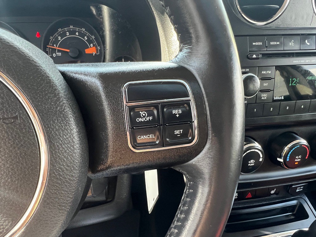 2017 Jeep Patriot Image 19