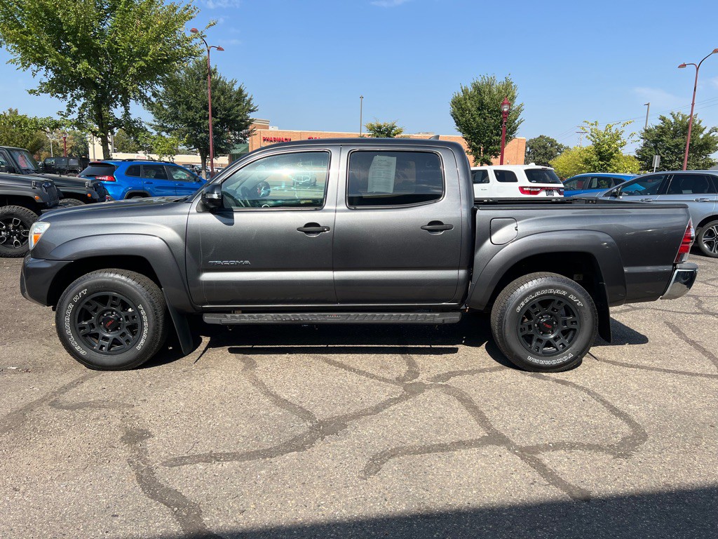 2014 Toyota Tacoma Image 5