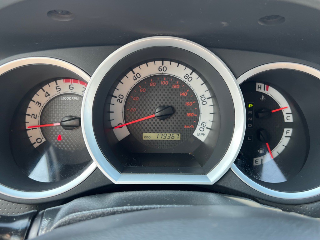 2014 Toyota Tacoma Image 18