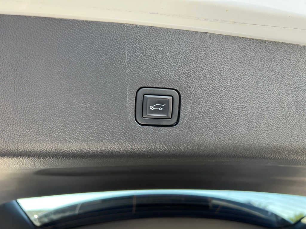 2018 Chevrolet Traverse Image 7