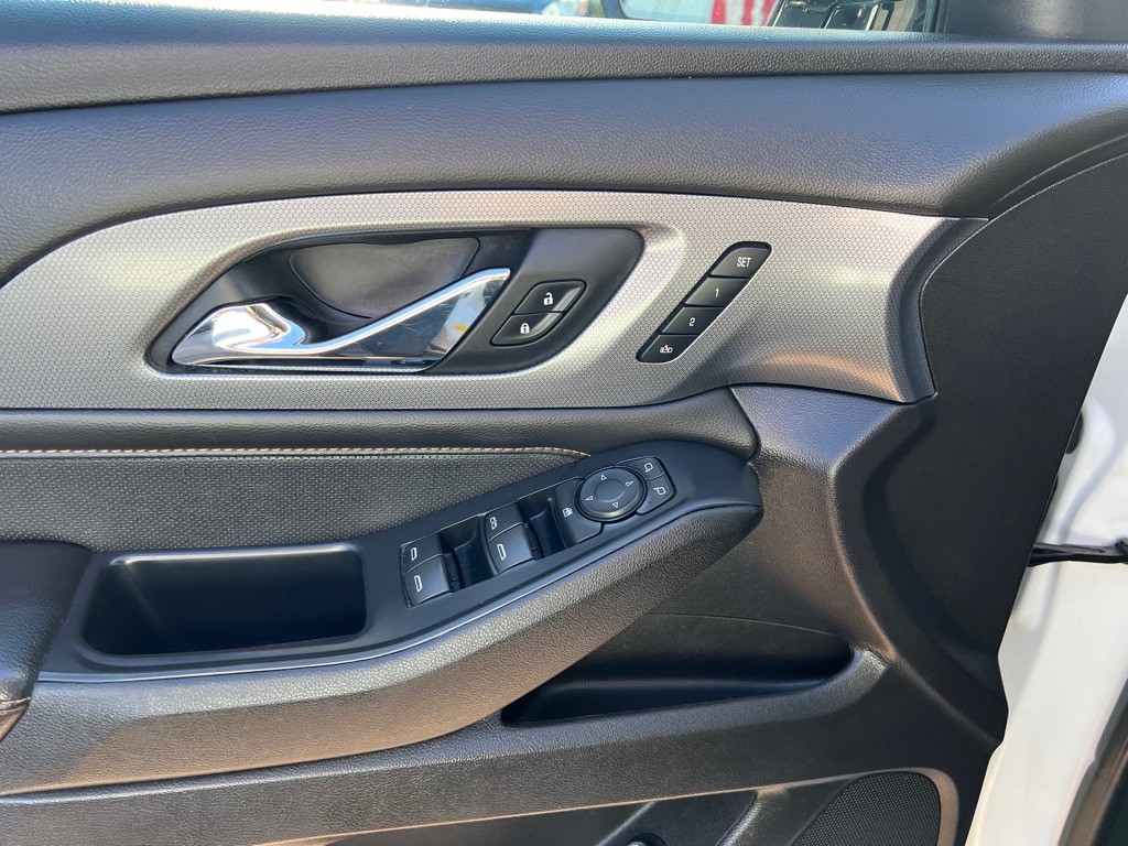 2018 Chevrolet Traverse Image 18