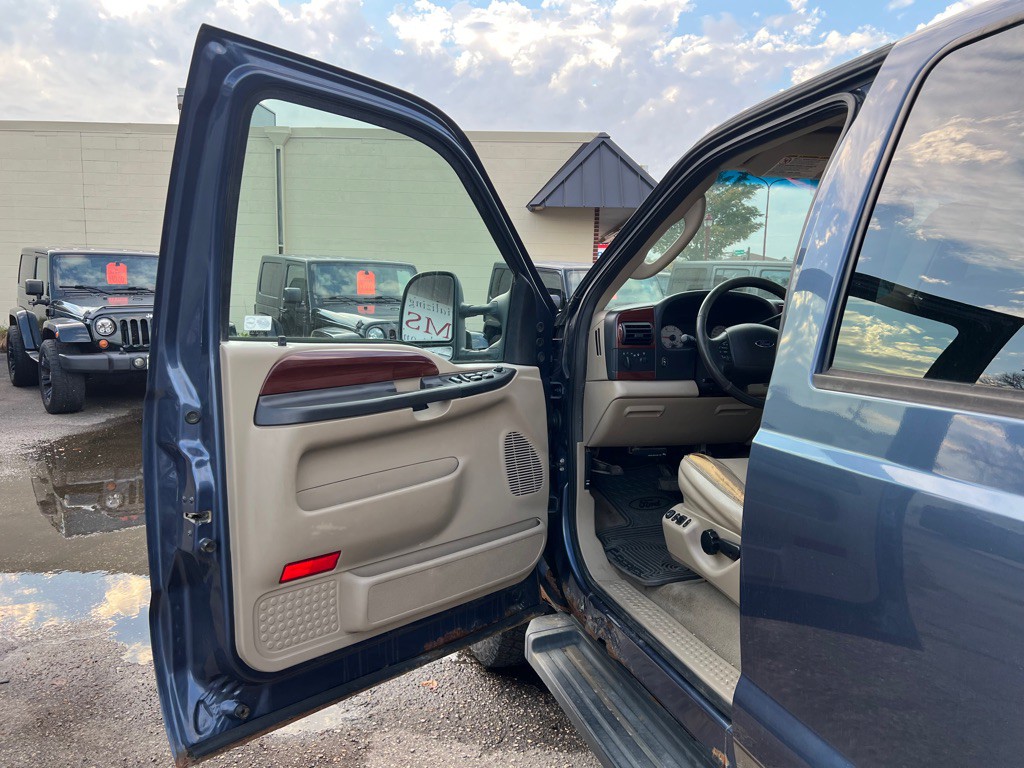 2006 Ford F-350 Image 12