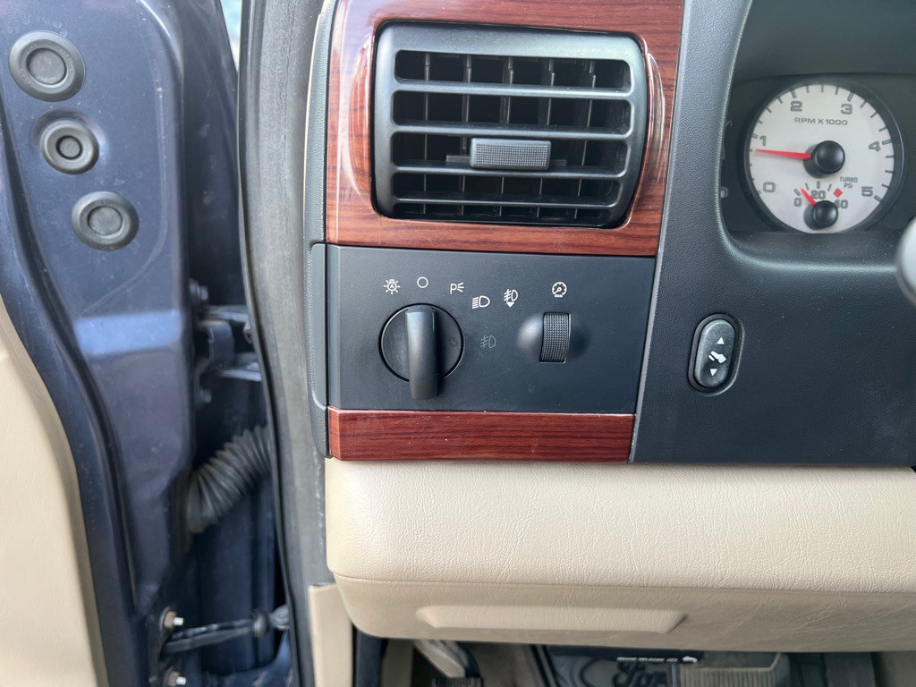 2006 Ford F-350 Image 15
