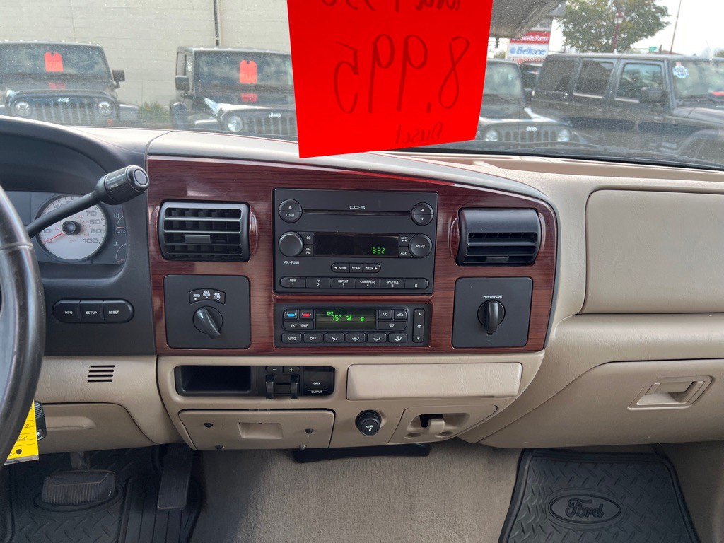 2006 Ford F-350 Image 18