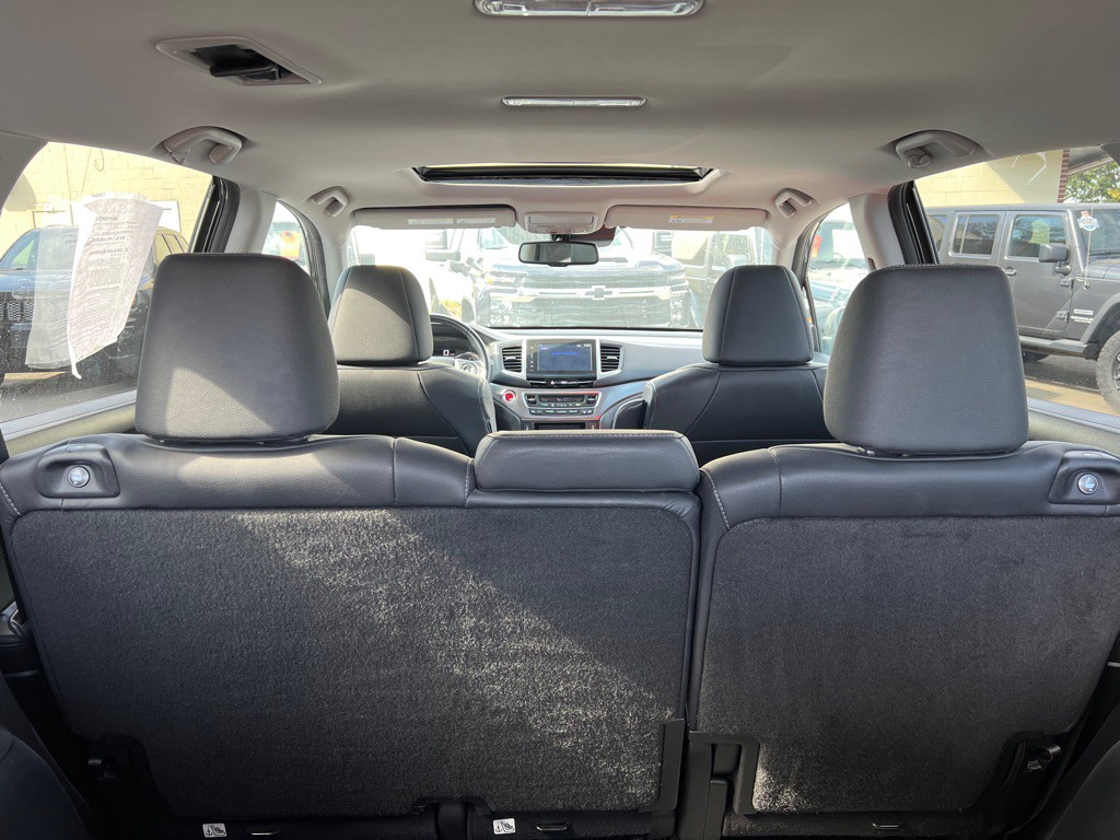 2016 Honda Pilot Image 11