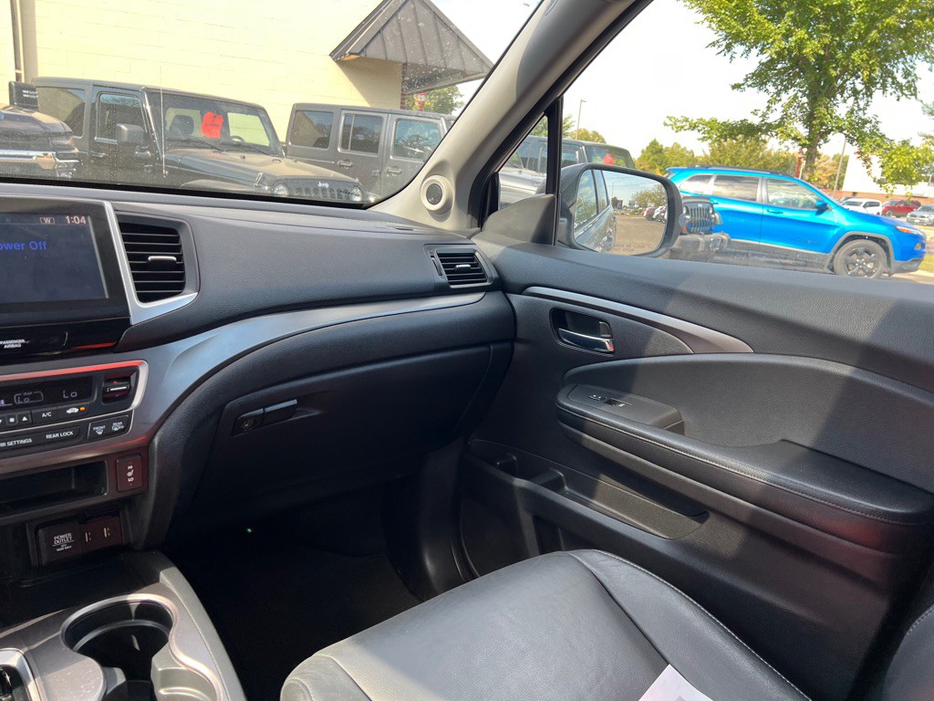 2016 Honda Pilot Image 15