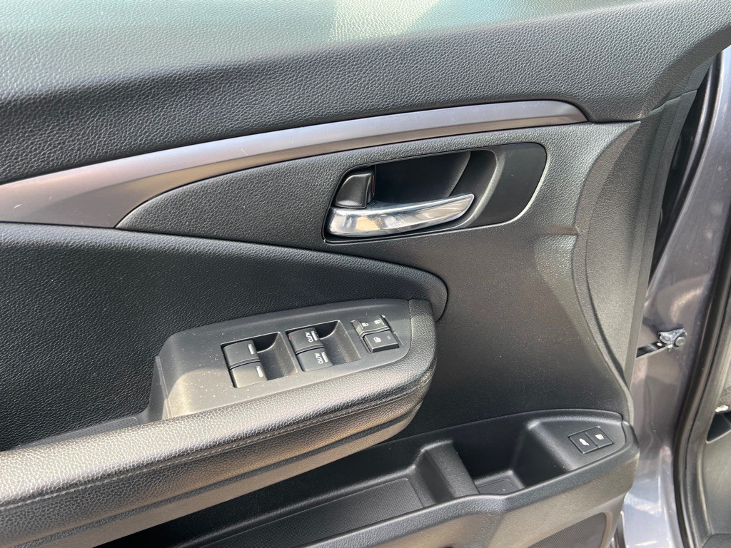 2016 Honda Pilot Image 19